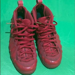 Red Nike Foams
